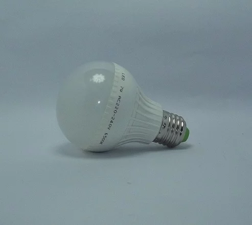 Bec EHBMT cu LED tip bulb 7W