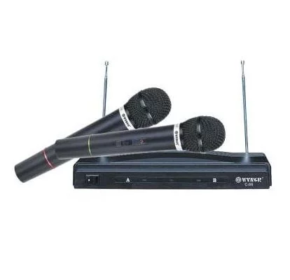 Set microfoane wireless C-05